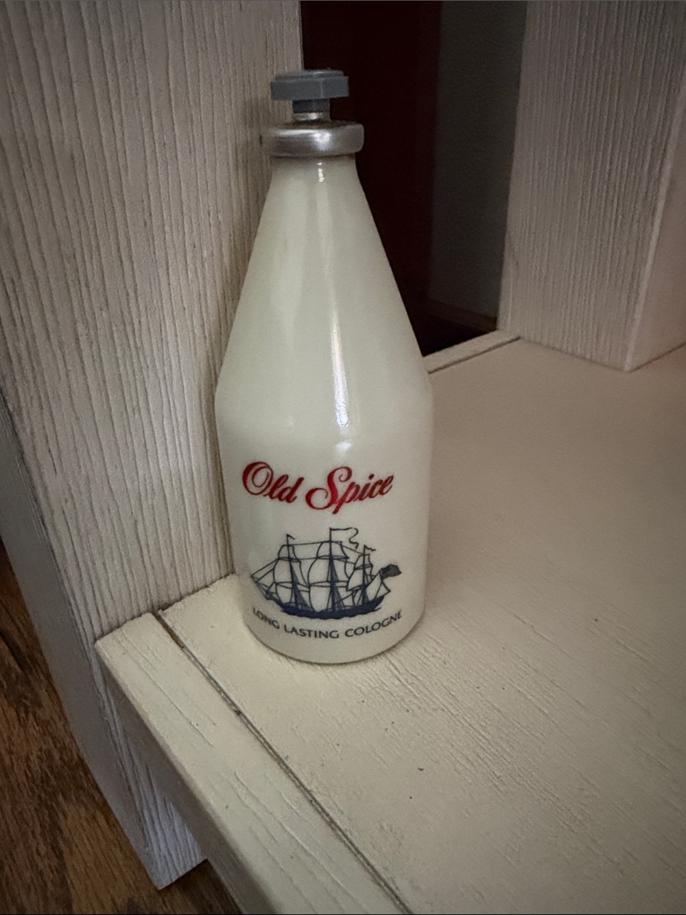 Vintage Old Spice Long Lasting Cologne-
4.25 oz - Shulton Inc Wayne NJ